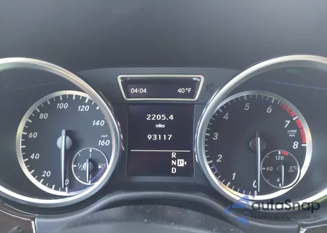 2012 Mercedes-Benz Ml 350 4Matic z USA, uszkodzony, nr VIN 4JGDA5HB4CA015175